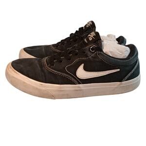Nike SB Charge Skateboarding Sneaker Shoes Size 4Y CQ060-001
